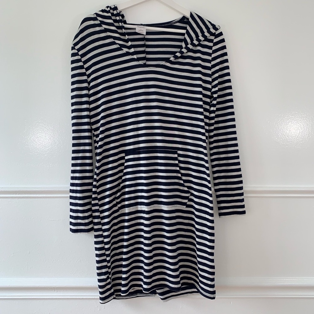 Merona women tunic size S, hoodie , pockets ,